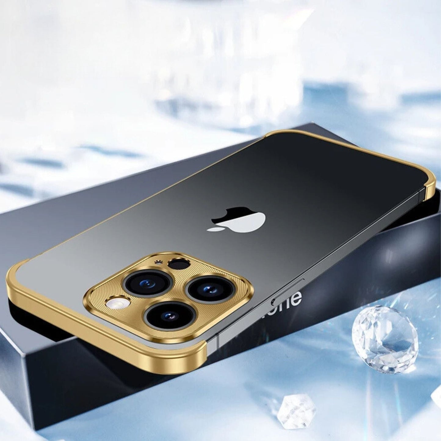 Norvo | Ultra-tynn metalldeksel for iPhone – Usynlig beskyttelse, slank og slitesterk telefongrende