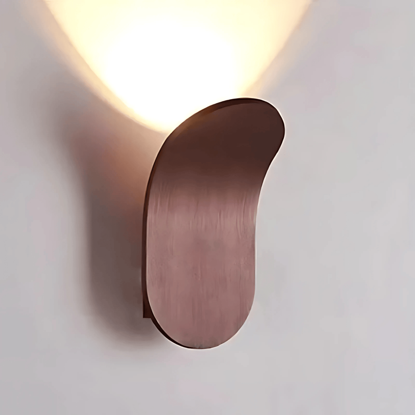 Norvo | Moderne Buet Vegglampe med LED Lys