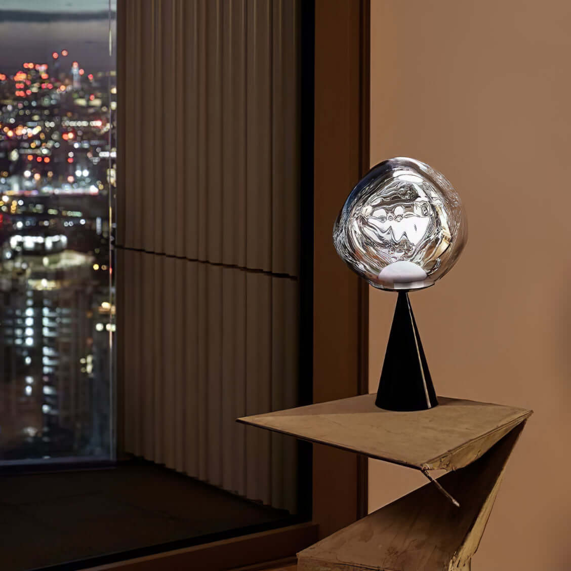 Norvo Cone Fat Bordlampe