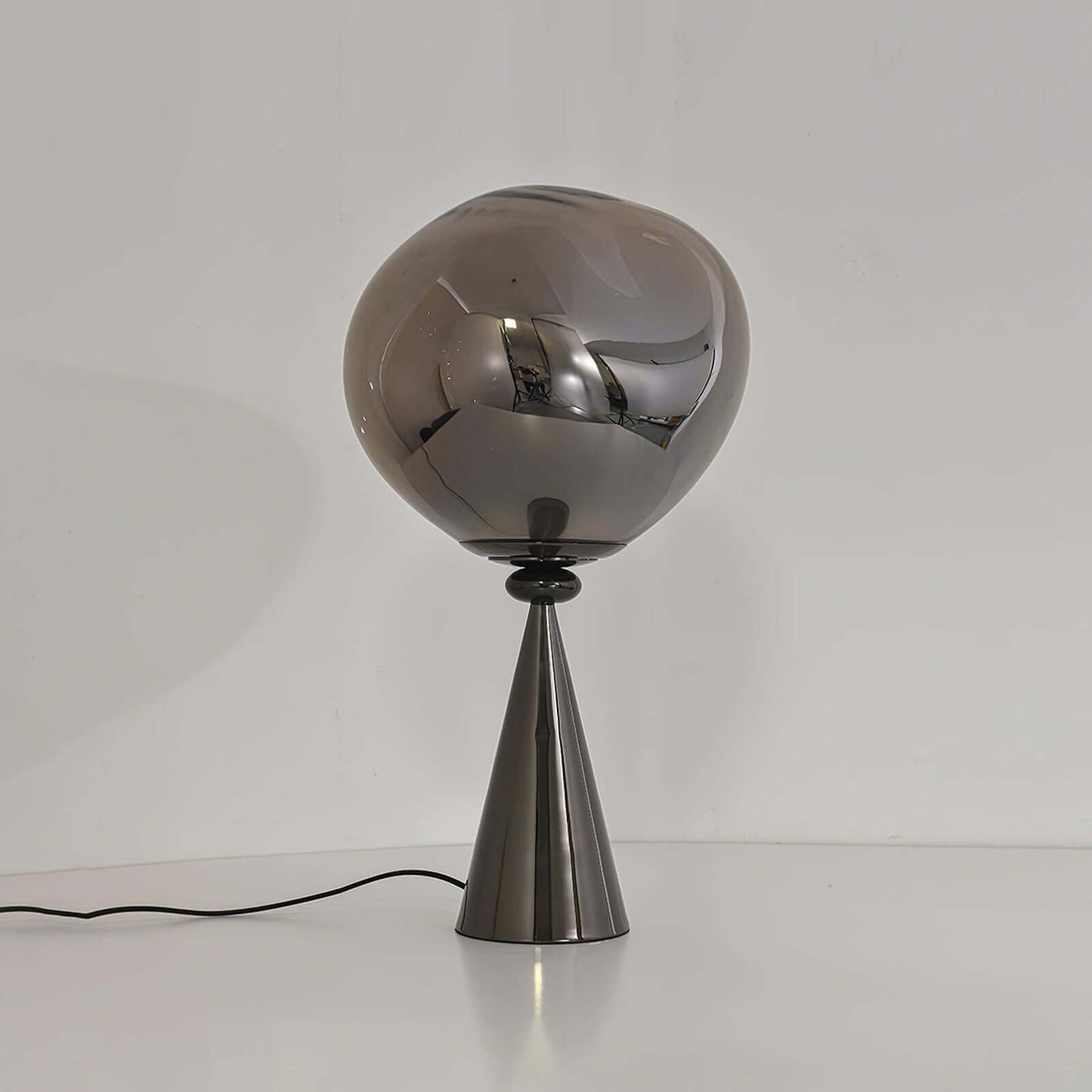 Norvo Cone Fat Bordlampe