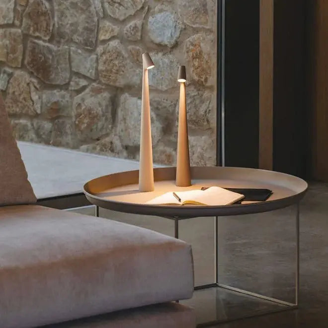 Norvo | Trådlamp LED lampe i minimalistisk design | Bordlampe