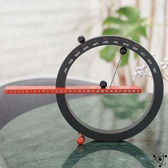 Norvo | Quietera Magnetisk Evighet Kalender