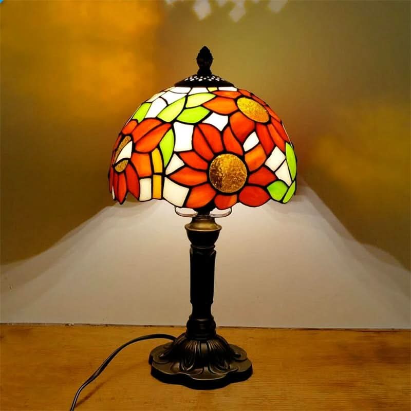 Norvo | Retro Baroque Tiffany Glass LED Bordlampe E27