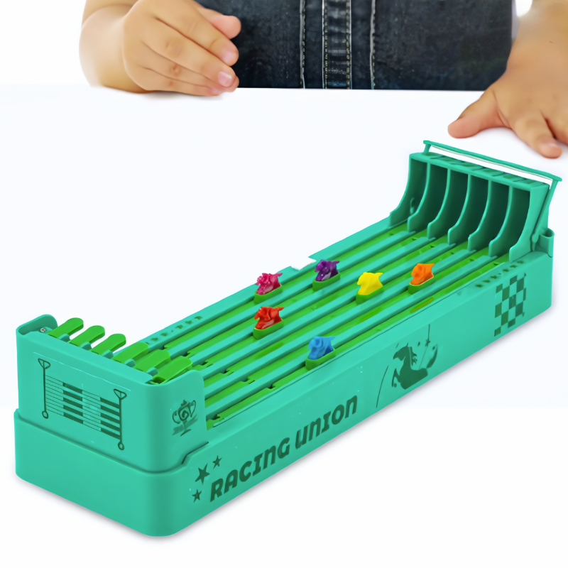 Norvo | RaceMaster | Spenning og moro - Klassisk hesteveddeløpsbane for hele familien