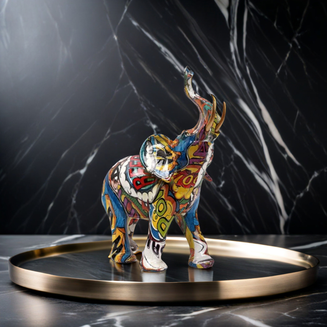 Norvo | Abstrakt Elefant Statue – Fargerik Afrikansk Design med Hevet Snabel for Lykke