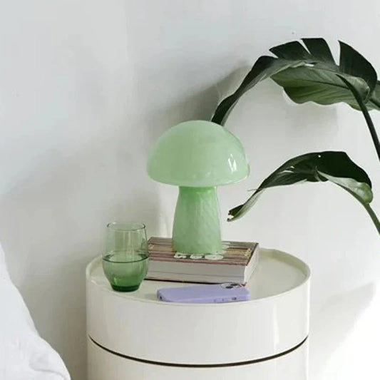 Norvo | Pastellfarget glass sopp bordlampe