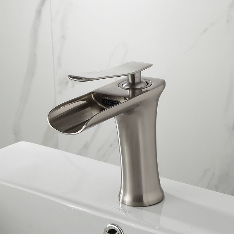 Norvo | Moderne Fosser Baderomsbatteri – Stilig Design & Elegant Vannstrøm