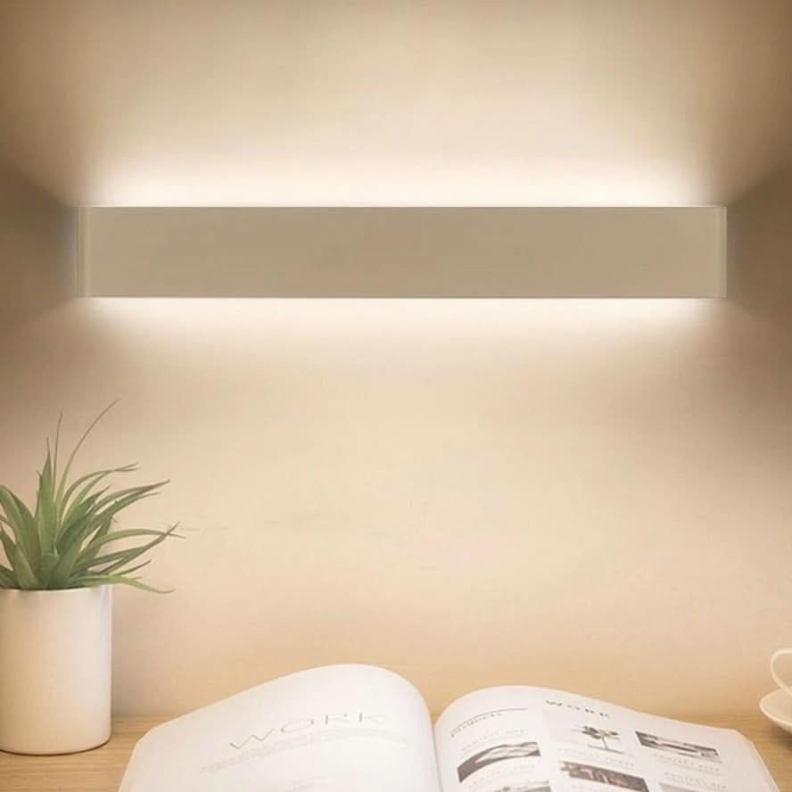 Norvo | Moderne LED Vegglampe – Slank Svart Aluminiumslys
