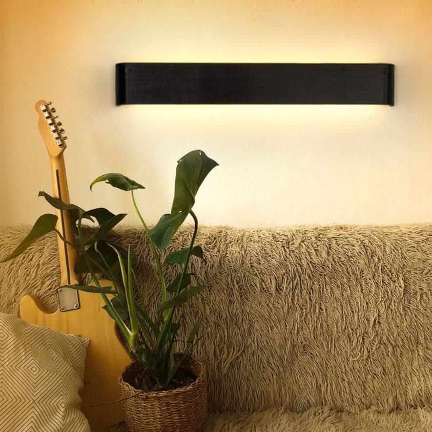 Norvo | Moderne LED Vegglampe – Slank Svart Aluminiumslys