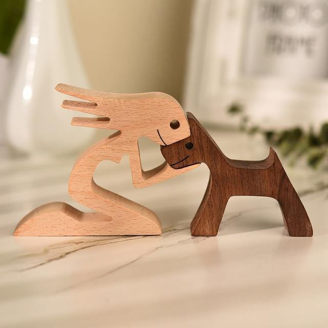 Norvo Håndlaget trefigurer | Hund- og menneskefigurer | Tidløs dekorasjon | Perfekt for dyreelskere