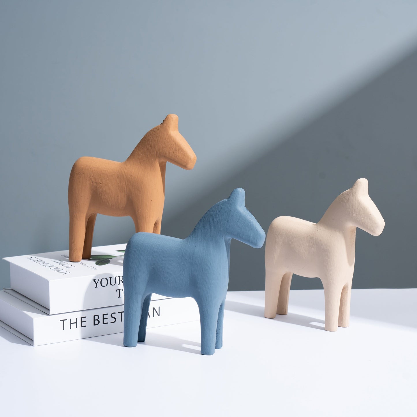 Norvo | Resin kreativ minimalisme hestedekorasjoner ornamenter