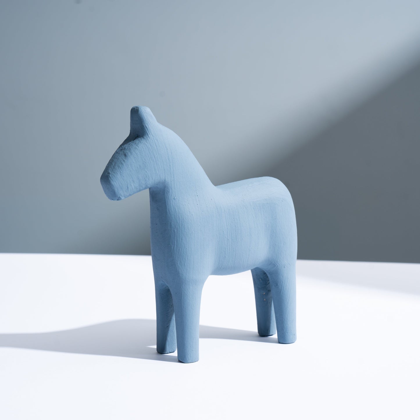 Norvo | Resin kreativ minimalisme hestedekorasjoner ornamenter