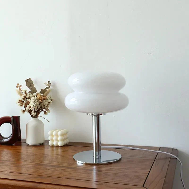 Norvo | Retro Makron Bordlampe laget av farget glass