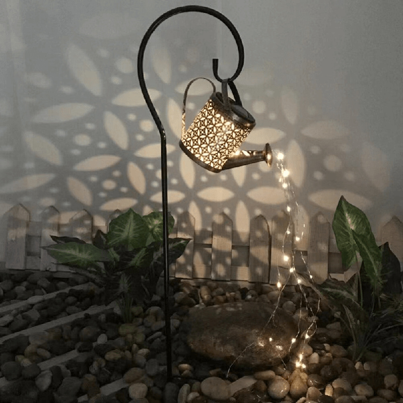 Norvo | Solvannkanne Lampe – Smedjern Hagebelysning med 36 Varme LED-lamper for Magisk Utendørs Stemning