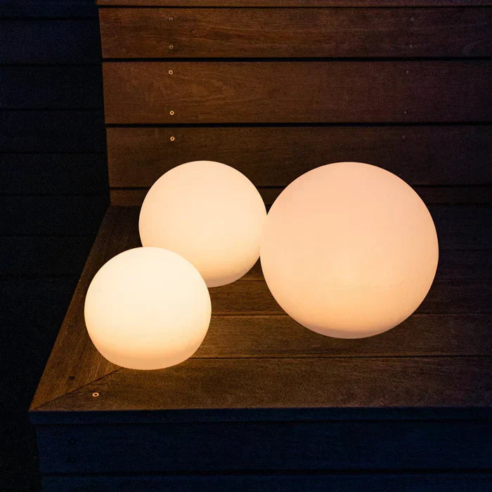 Norvo | Spherical Garden Lighting - GlowSphere