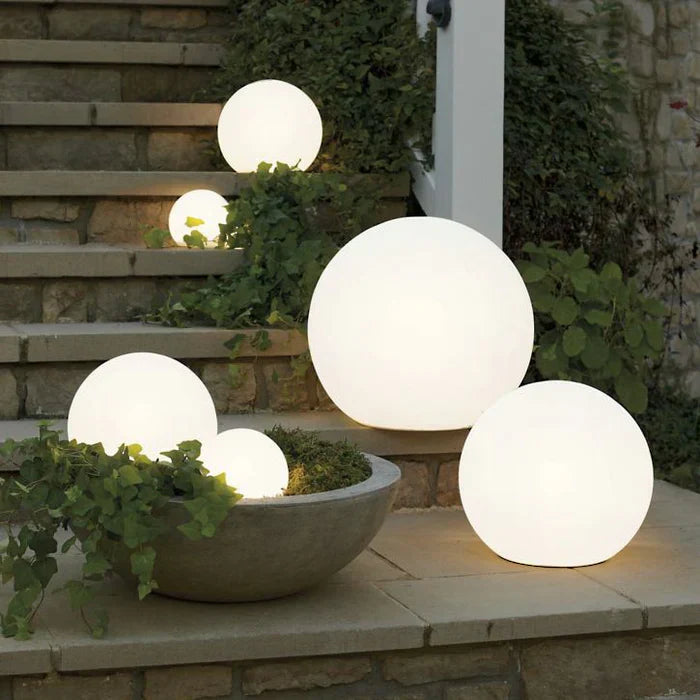 Norvo | Spherical Garden Lighting - GlowSphere