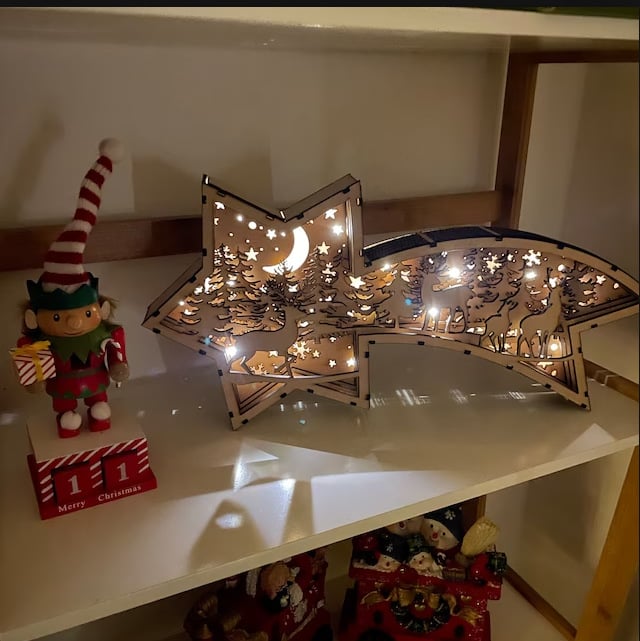 Norvo | 🎅LED-juledekorasjoner i tre Julekrybbe Stjerneformet skrivebordlampe🌟