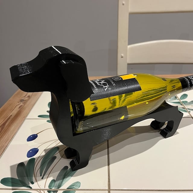Norvo | Vinflaskeholder Formet Som En Dachshund