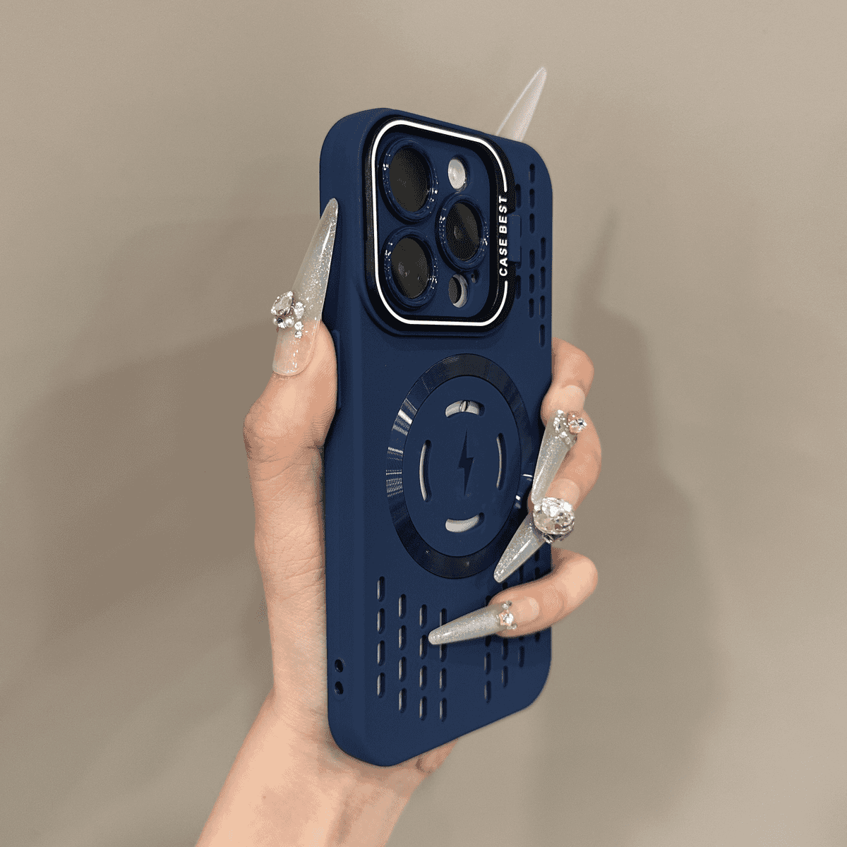 Norvo | Sikkerhetsbeskyttelse i myk silikon med lynrask magnetisk lading Deksel for iPhone