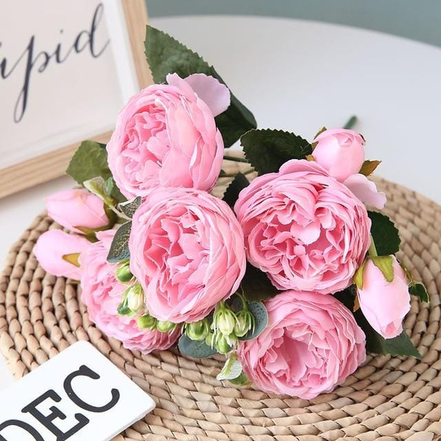Norvo | peonies
