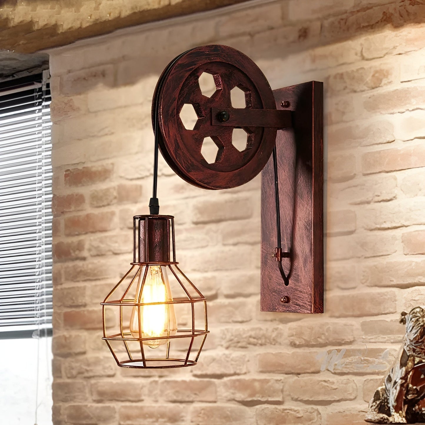 Norvo | Vintage Industrial LED Vegglampe - IronGlare