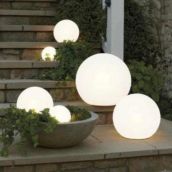 Norvo | Solvannstålig Globe Light | Fargeforandrende. Fjernstyrt & Ideell for Utendørs Hage- og Patioinnredning