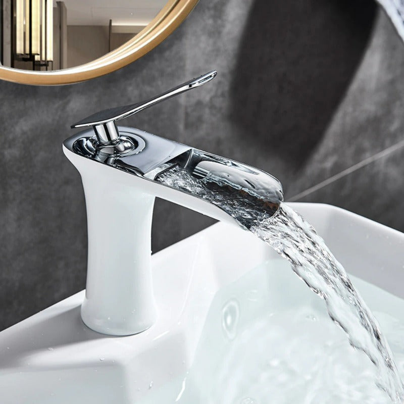 Norvo | Moderne Fosser Baderomsbatteri – Stilig Design & Elegant Vannstrøm