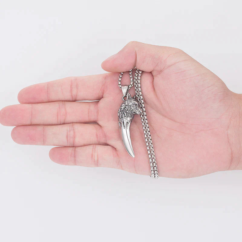 Norvo | Ulv hode halskjede laget av titan stål