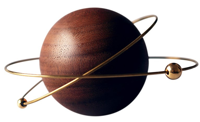 Norvo | Eksepsjonell planetformet bilparfyme, med 2 refill, for bil, hjem, kontor og mer