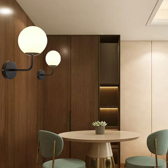 Norvo | Moderne Luksus Rund Kule Jern Glass 1-Lykt Vegglampe