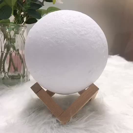 Norvo | Kreativ Mini Oppladbar 3D Utskrevet Måne 1-Lys LED Bordlampe