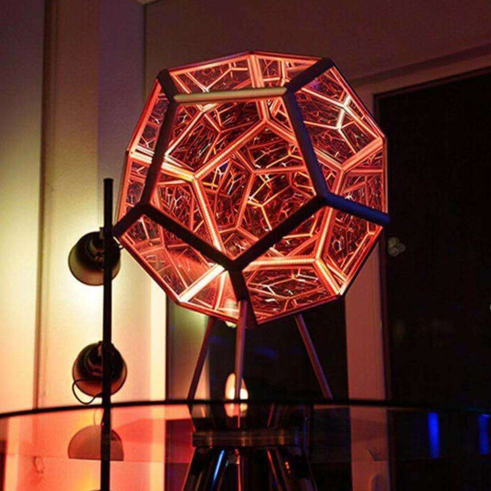 Norvo | Infinity Dodecahedron LED Nattlys Kunst Bordlampe
