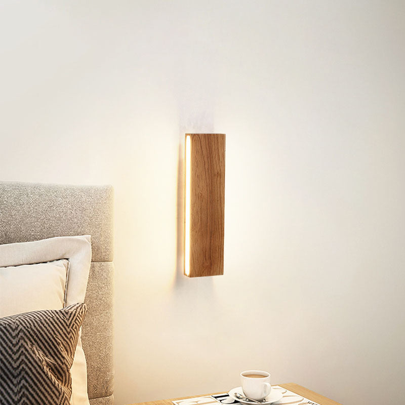 Norvo | OakBeam | Minimalist solid tre LED vegglampe