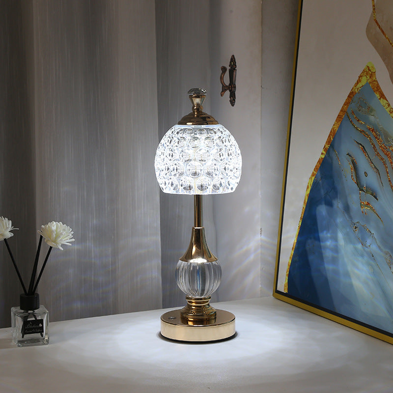 Norvo | Moderne Kreativ Ananas Metall Akryl USB LED Bordlampe for Soverom