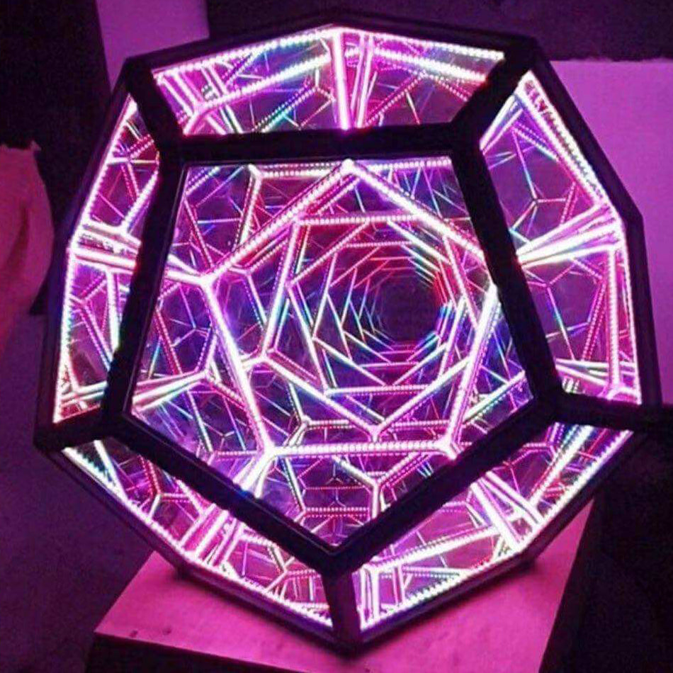 Norvo | Infinity Dodecahedron LED Nattlys Kunst Bordlampe