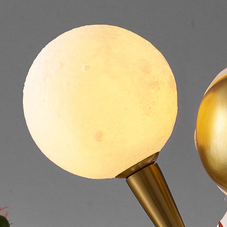 Norvo | CosmoBuddy Astronaut Vegglampe | Kreativ Design | Harpiks & ABS | LED Soveromslampe