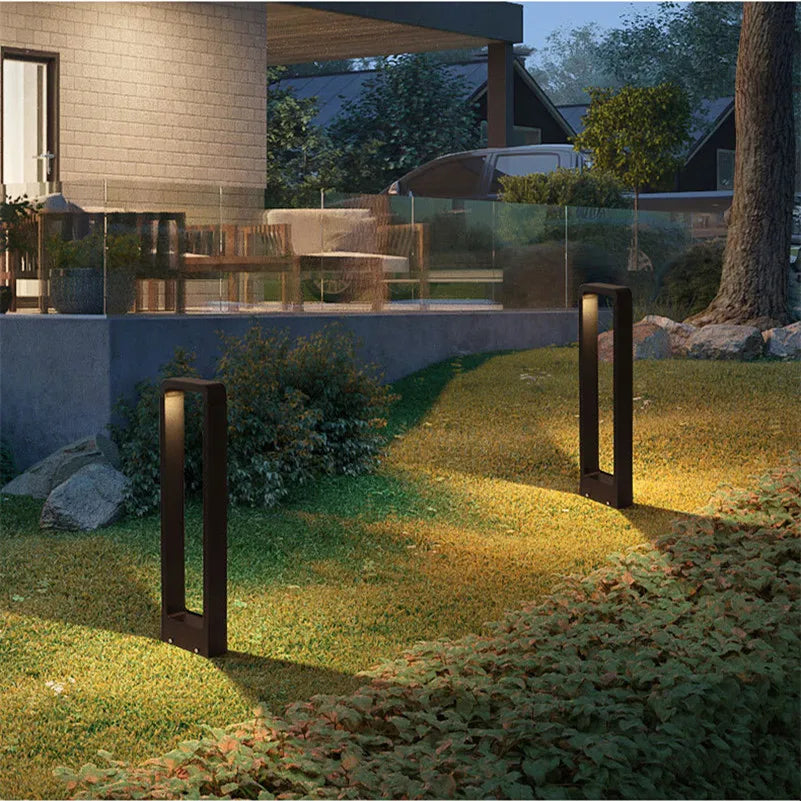 Norvo | TerraLuxe Gulv Hage Lampe - vanntett LED hagebelysning for stier og terrasser
