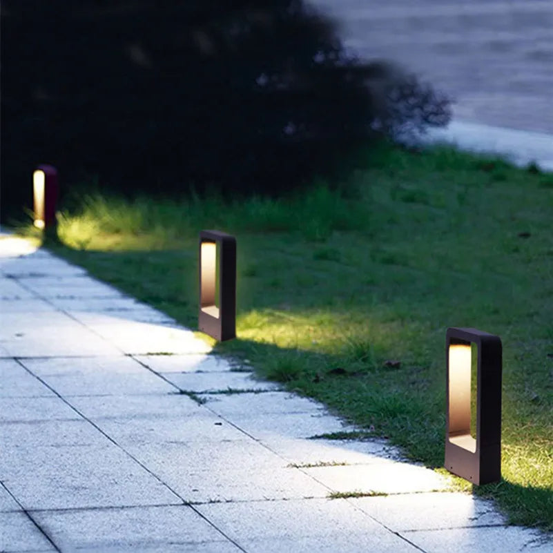 Norvo | TerraLuxe Gulv Hage Lampe - vanntett LED hagebelysning for stier og terrasser
