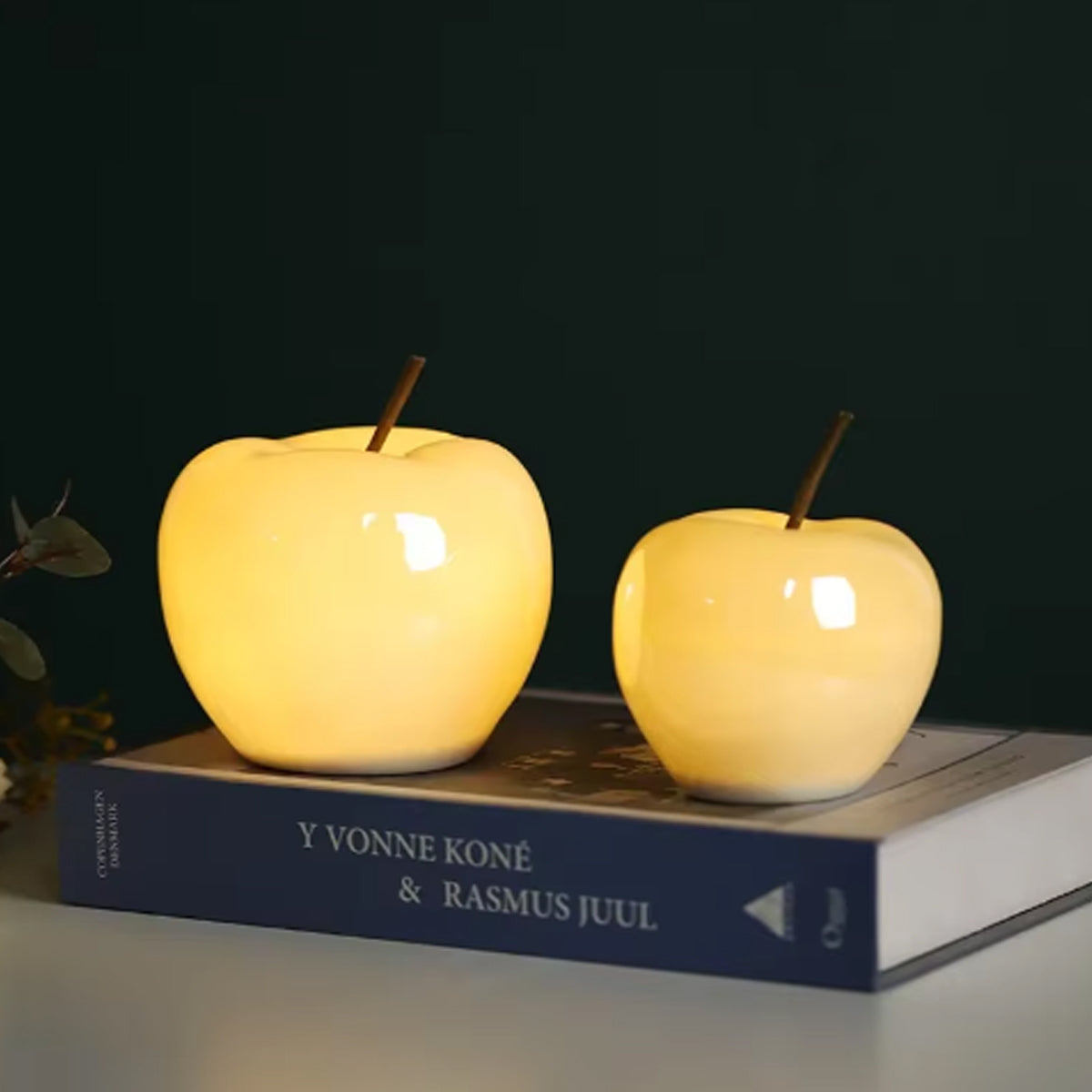 Norvo | Apple Gjennomsiktig Nattbordslampe
