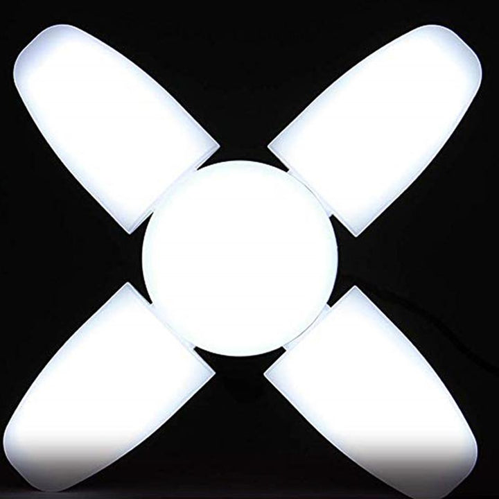 Foldbar deformert universal garasje lampe | Norvo