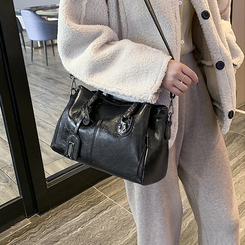 Norvo | Nye vesker laget av oljevoks lær Boston, stor tote bag laget av mykt lær