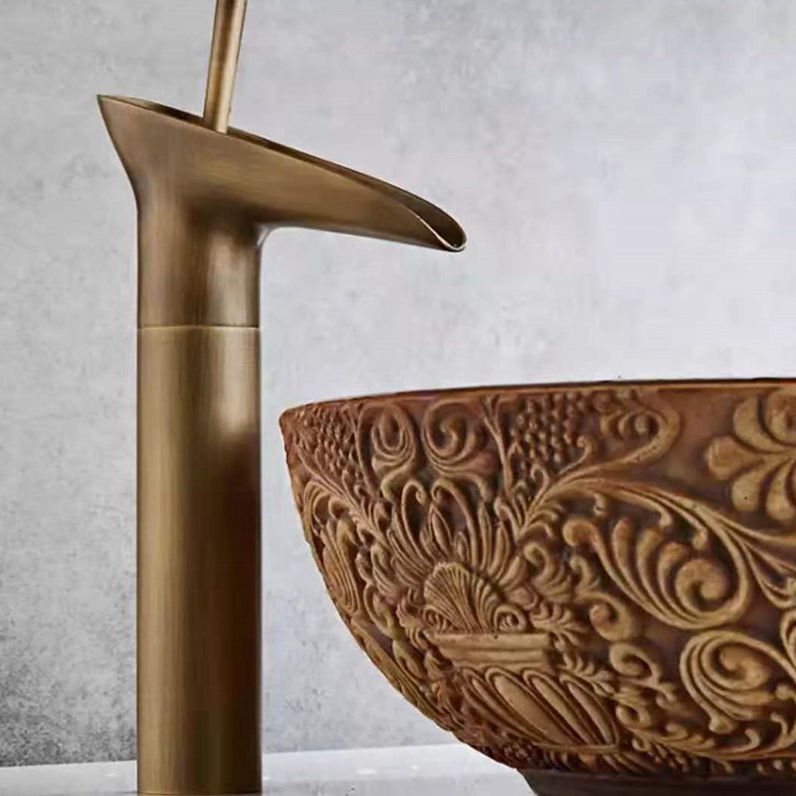 Norvo | Rund Enkelt Håndtak Kran Landsstil Vaskemikser