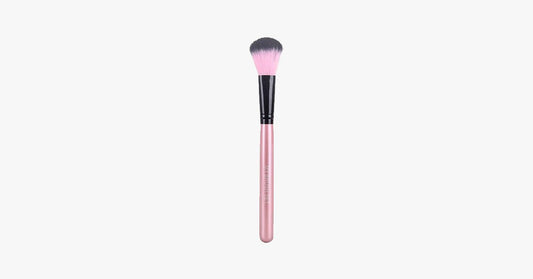 Norvo | Blush Brush – Fordi rosige kinder aldri går av moten