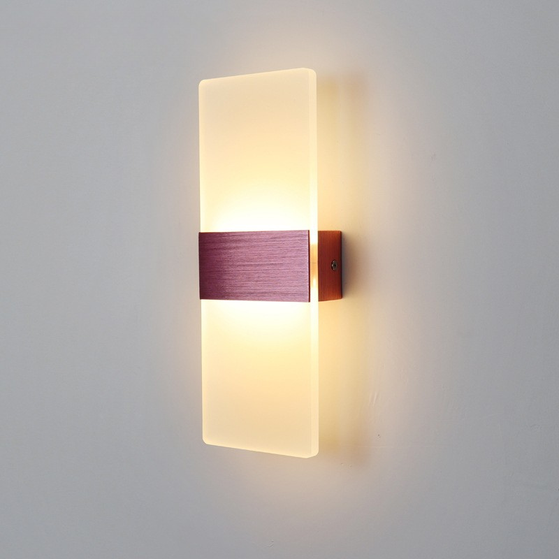 Norvo | CenturyGlow – Mid-Century Vegglampe for Tidløs Stil