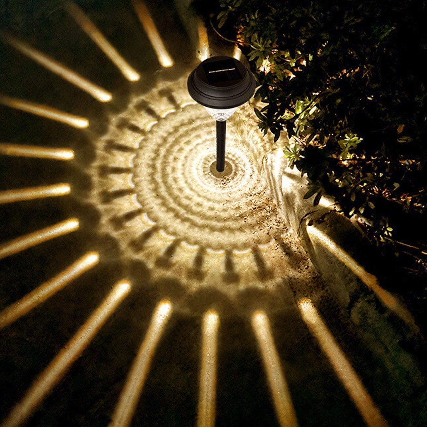 Norvo | Solar vanntett sirkulær divergerende lys sky design LED utendørs hage dekorativ lys