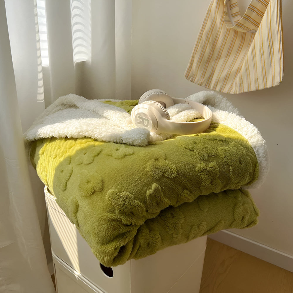 Norvo | Cloud Flower Snuggle Blanket