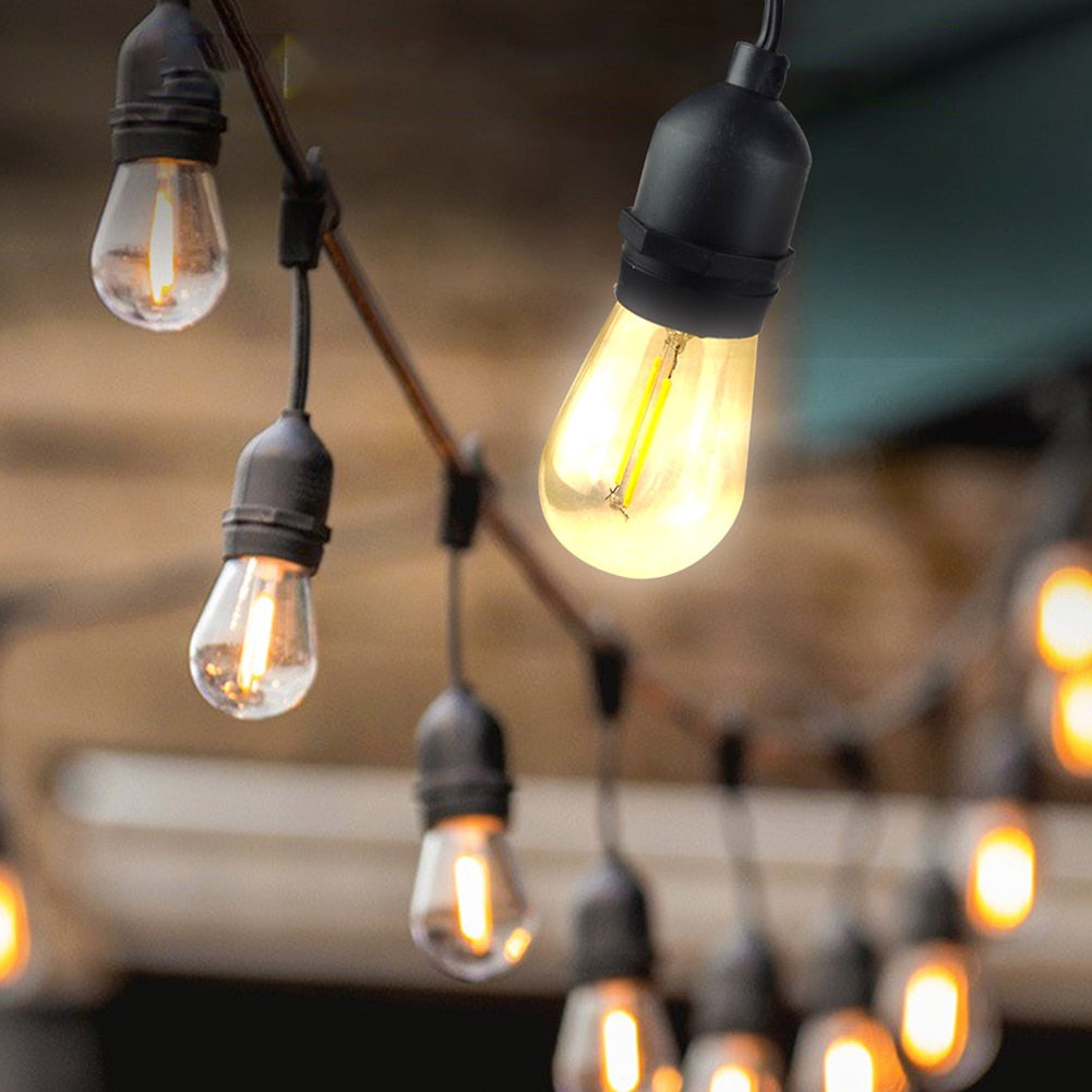 Norvo | Holdbare LED Festoon Lys: Belys Dine Utendørsområder med Stil