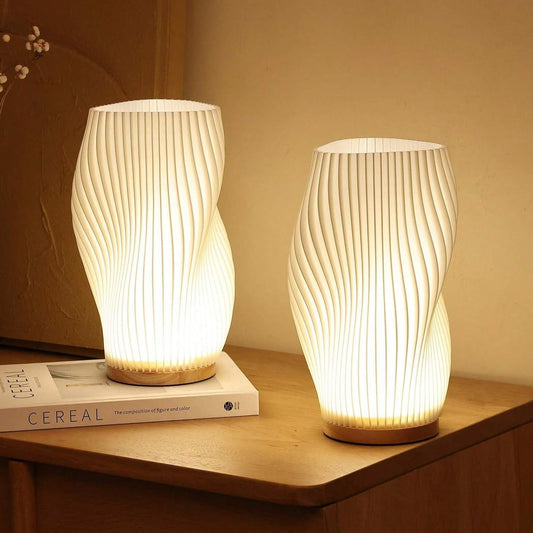 Norvo | USB-Drevet & Elegant Bølgedesign Bordlampe | WaveGlow