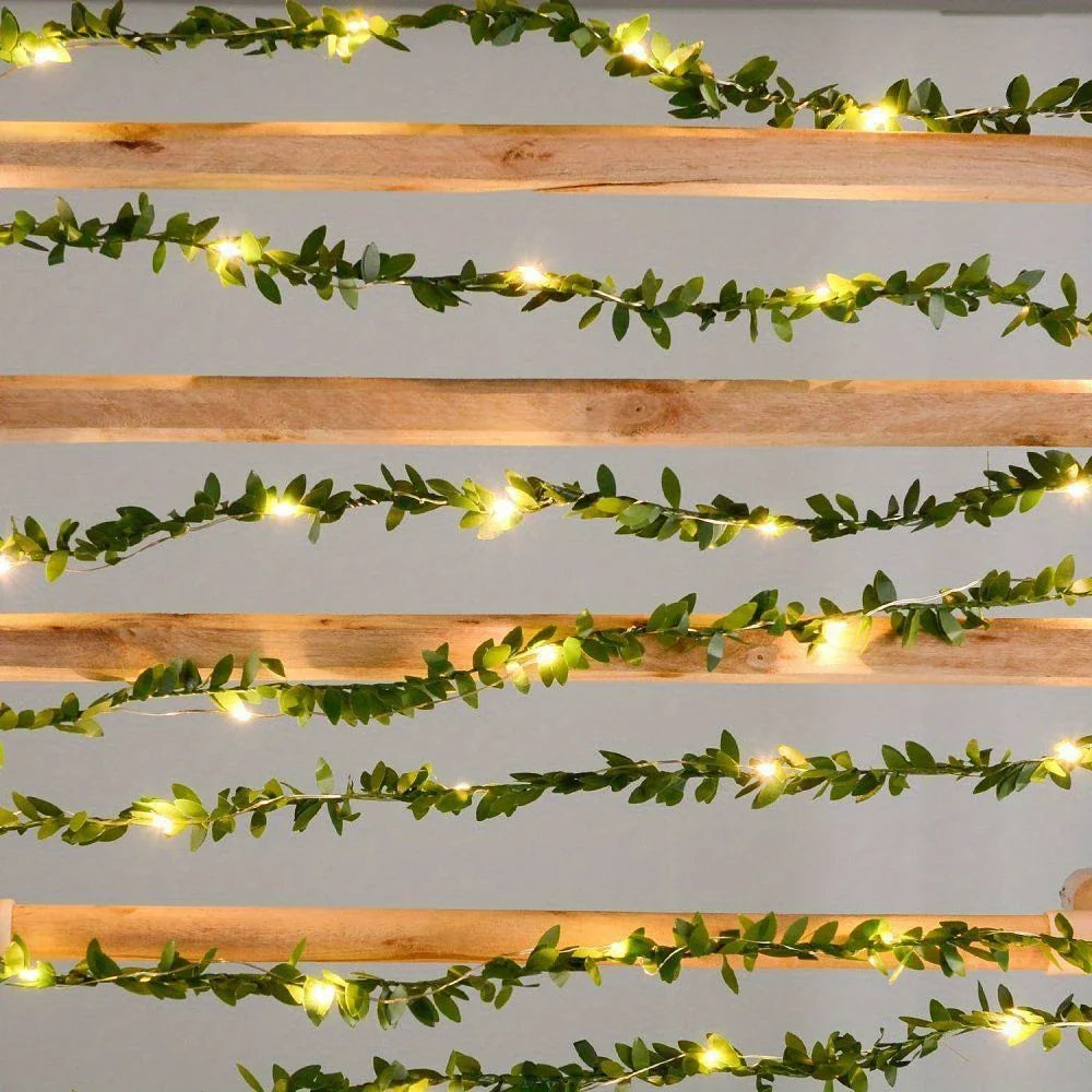 Norvo | LED lyslenker med eføy – Dekorative lyslenker for innendørs og utendørs bruk