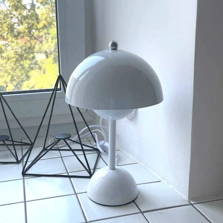 Norvo | Luksuriøs moderne nordisk bordlampe